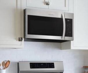 New  Frigidaire 1.9 Cu.Ft OTR Microwave — Smudge-Proof Stainless