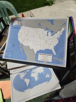 Placemats Of U ITED STATES AND backside THE WORLD. DRY ERASE