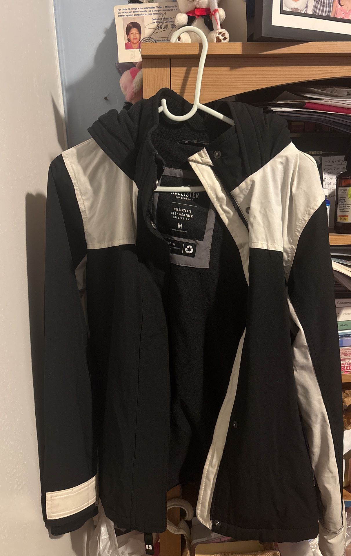 Black And White Hollister Jacket/sweater/zipup/ Windbreaker/ Rain Jacket