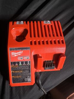 M12 and M18 12-Volt/18-Volt Lithium-Ion Multi-Voltage Battery Charger