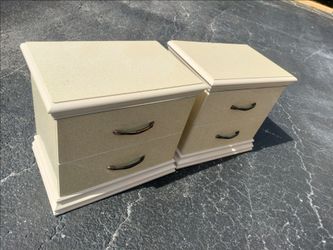 ✨ VINTAGE ITALIAN NIGHTSTAND PAIR 😍STYLE FOR LESS! ✨Relocating Deals