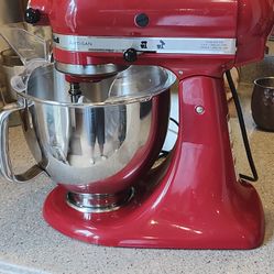 KitchenAid Artisan Stand Mixer. Serviced