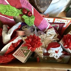 Random Christmas Items