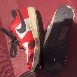 Size 9 Nike