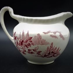 CASTLE ON THE LAKE CREAMER REDUCED $$