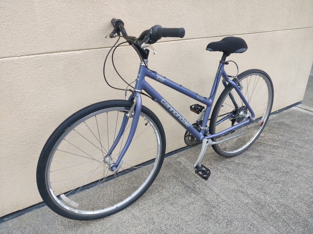 Cannondale 28-in 21-speed Very Light Hybrid Mountain/Road Bike - 19-in Step Through Frame - NEW Tubes (MSRP $550)