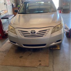 2009 Toyota Camry- LE 