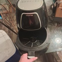Best Buy Air Fryer About 6 Months Old