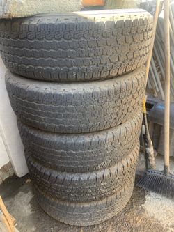 245/75R17 Goodyear