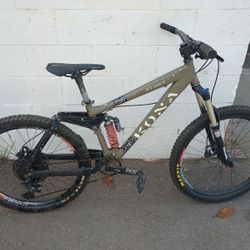 KONA DOWNHILL BIKE