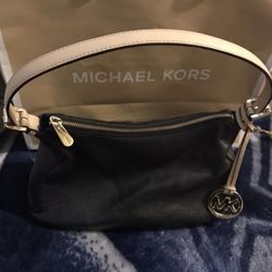 Authentic leather Michael Kors purse