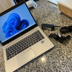 Hp Elitebook 840 G5 - i5 Processor 8gb Ram 256gb Ssd. Windows 11. Works Great. Very Good Condition