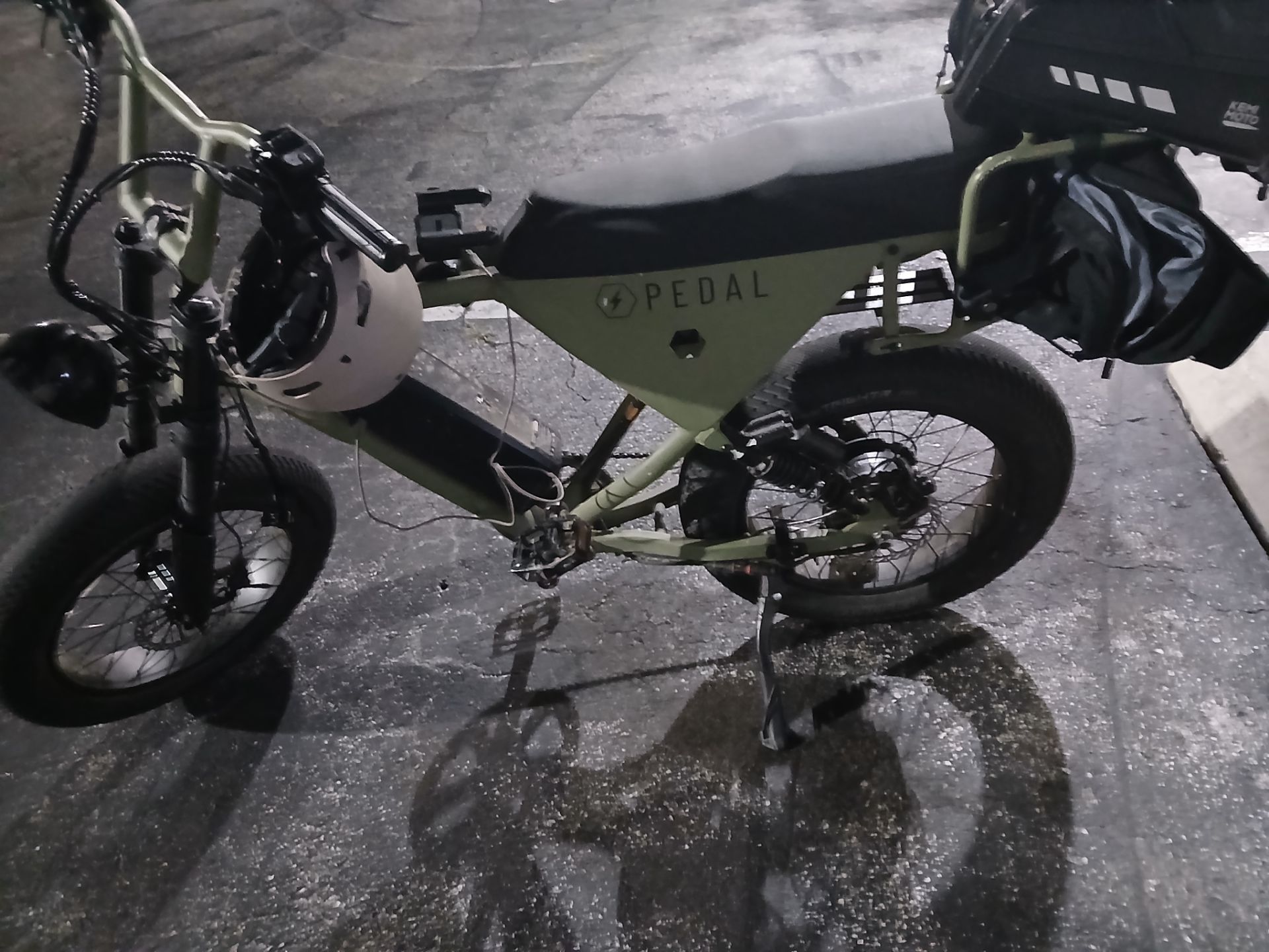 Pedal e bike
