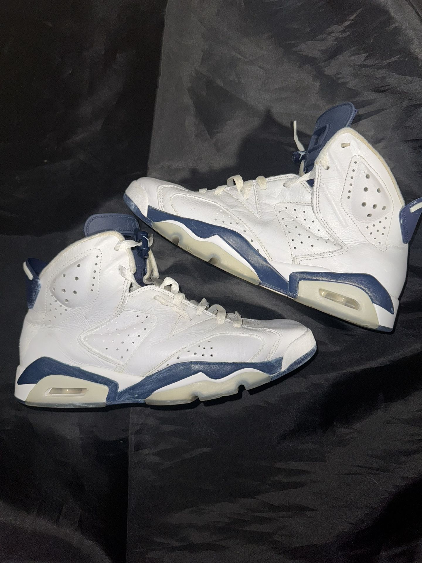 Jordan Retro 6 Midnight Navy