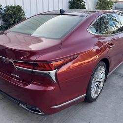 2018 Lexus ls500 for part only