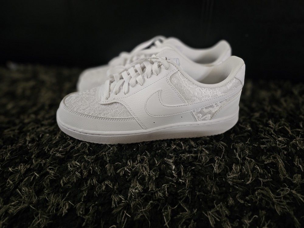Nike Court Vision