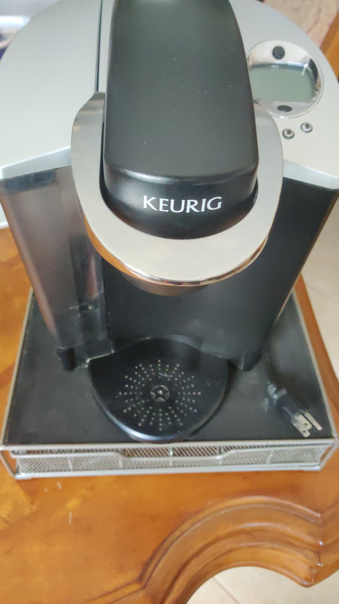 Keurig coffee and tea maker