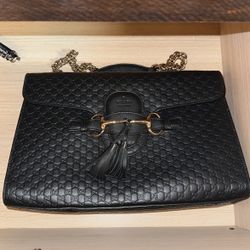 GUCCI Microguccissima Medium Emily Chain Shoulder Bag Black