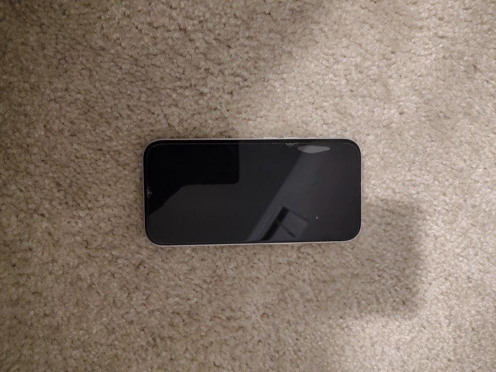iPhone 16 -800