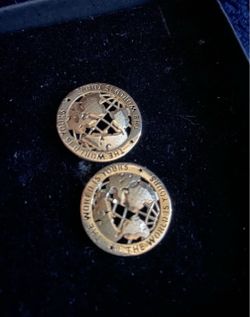 Gold earrings