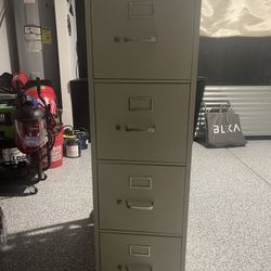 Metal Filing Cabinet 