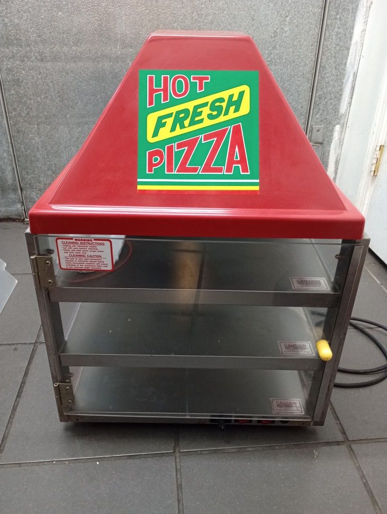 Wisco Commercial Pizza/ Hot Food Merchandiser *175.00 Firm* Model 680-3