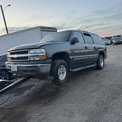 2002 Chevy suburban Parts Only 