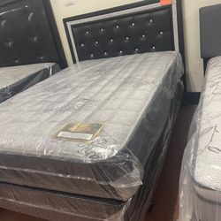 Nice Full Size Bed, With New Mattress And Boxspring Included 