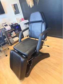 Reclining massage/lash/medical chair