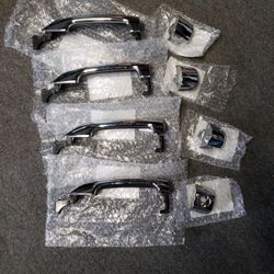 Tundra Crew Max Door Handles