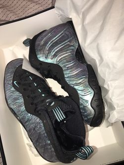 Foams size 6 brand new