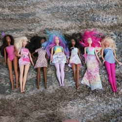 7 barbies each $5 or all 7 for $25 cash must pick up Broadway and apache buckeye az check out my page all types of stuff downsizing can make deals on 