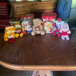 Christmas Stuffed Animals & Tins !!