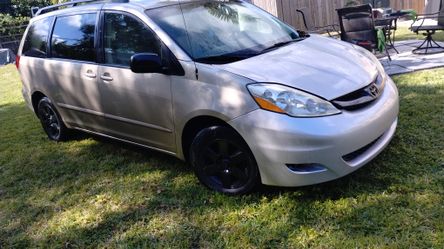 2009 Toyota Sienna