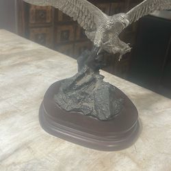Eagle Statue