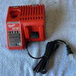 Milwakee Charger