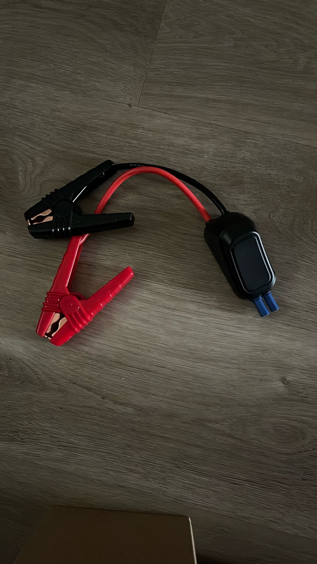 DBPOWER Car jump starter