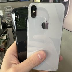 Unlocked iPhone X 64GB - All Colors