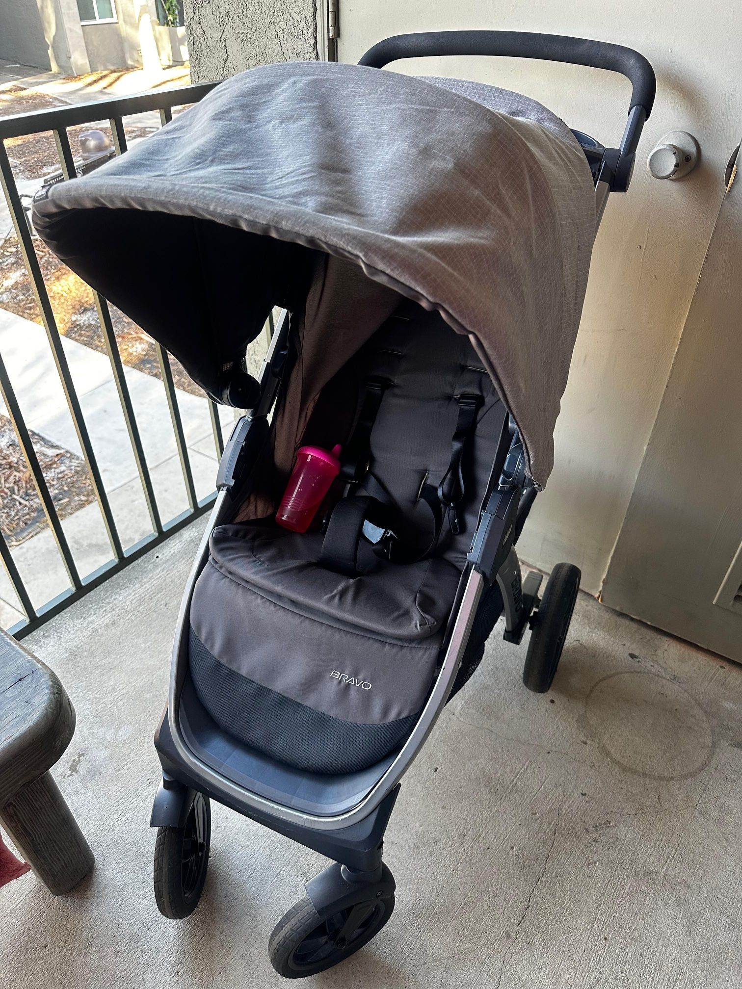 Chicco bravo travel system stroller.