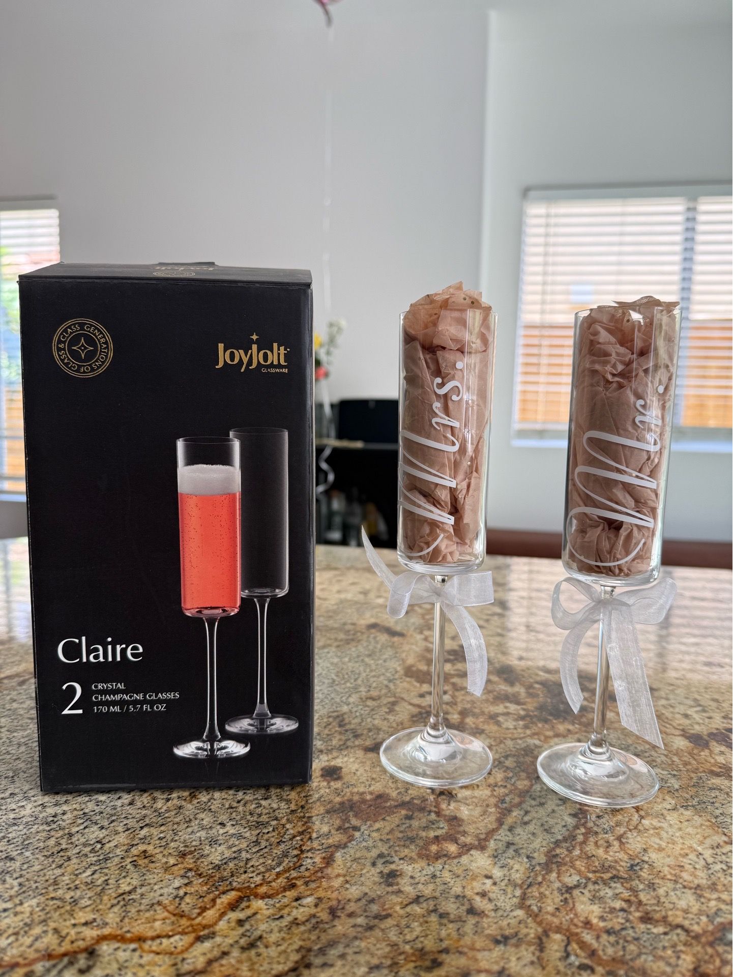 Mr. & Mrs. Champagne Set