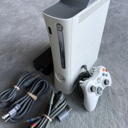 ***NO TRADES!!!*** 20 GB Xbox 360 ***NO TRADES!!!***