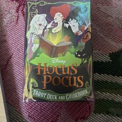 Disney Hocus Pocus Tarot Deck & Guidebook