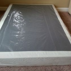 Queen Size New Box Spring Can Deliver