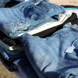 Clothes Yard Sale.  Sat 2-7 Shirts / Jeans / Sweats And Hoodies 