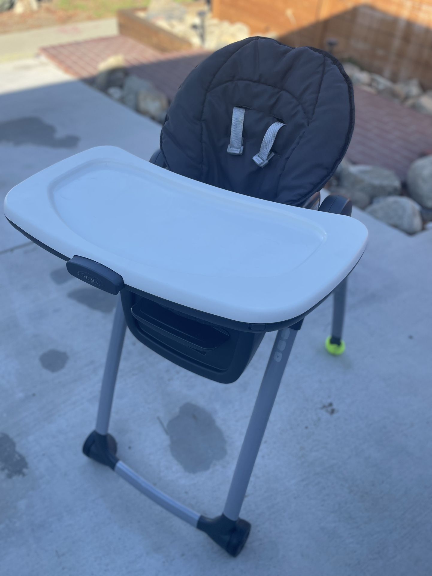 Graco High Chair (Adjustable)