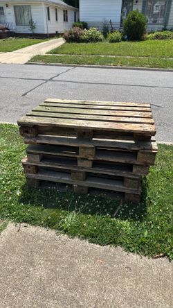 Pallets free