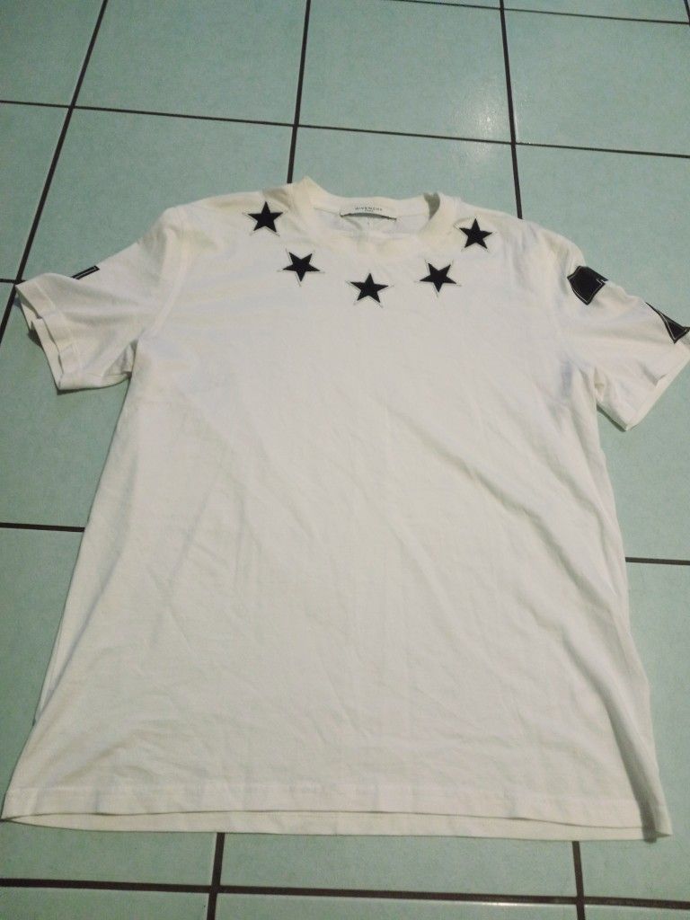 GIVENCHY EMBROIDERED 74 STAR T-SHIRT