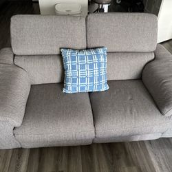 Powered Reclining Love Seat