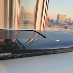 Sony PlayStation 3 PS3 250GB Super Slim Console Bundle w/ Games CECH-4001B