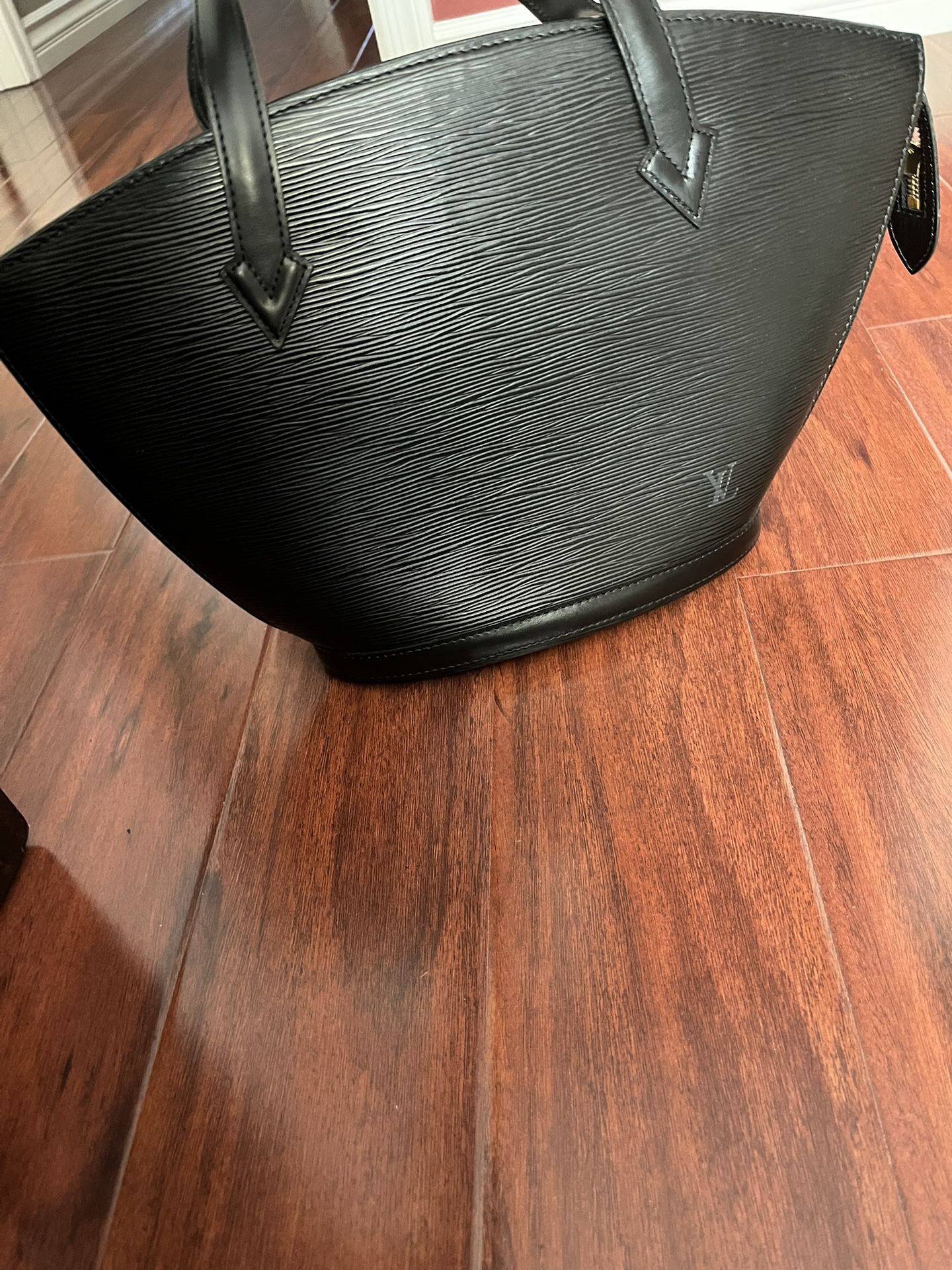 Louis Vuitton Epi Saint Jacques